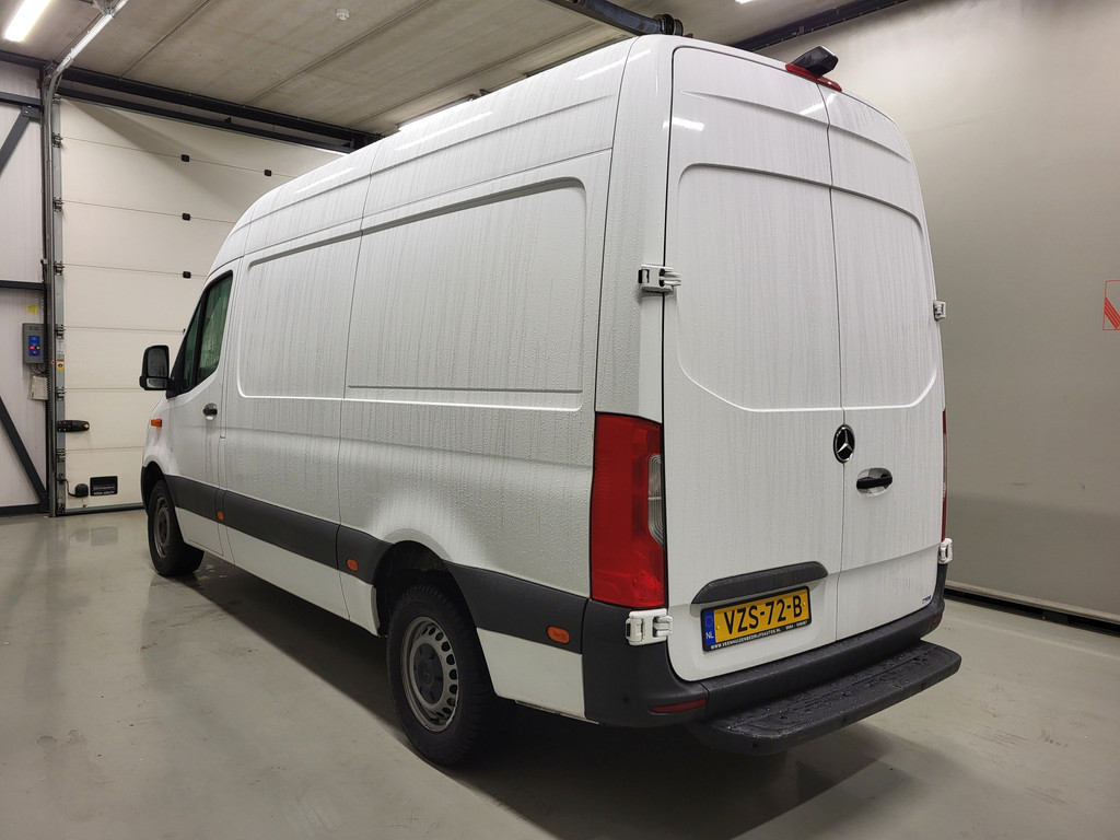 Mercedes-Benz Sprinter 317CDI L2/H2 Euro 6! 17