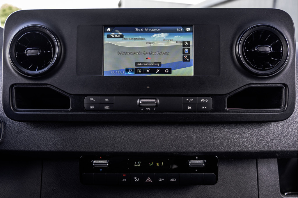Mercedes-Benz Sprinter 317 CDI L2H2 | Mbux | Camera | CarPlay | Navigatie | Cruise | Climate | PDC | Euro 6 16