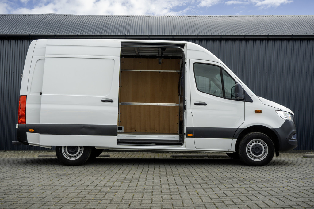 Mercedes-Benz Sprinter 317 CDI L2H2 | Mbux | Camera | CarPlay | Navigatie | Cruise | Climate | PDC | Euro 6 7