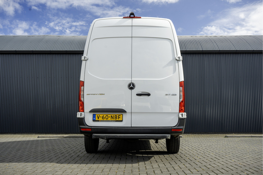 Mercedes-Benz Sprinter 317 CDI L2H2 | Mbux | Camera | CarPlay | Navigatie | Cruise | Climate | PDC | Euro 6 8