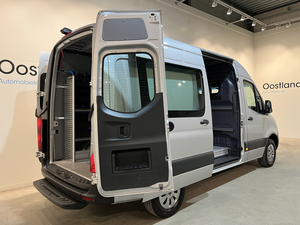 Mercedes-Benz Sprinter 317 CDI L2H2 RWD Automaat / Servicebus / Sortimo Inrichting / Euro 6 / Airco / Camera / Lier / CarPlay / Cruise Control / Navigatie / 3-Zits / 58.600 KM !! 2