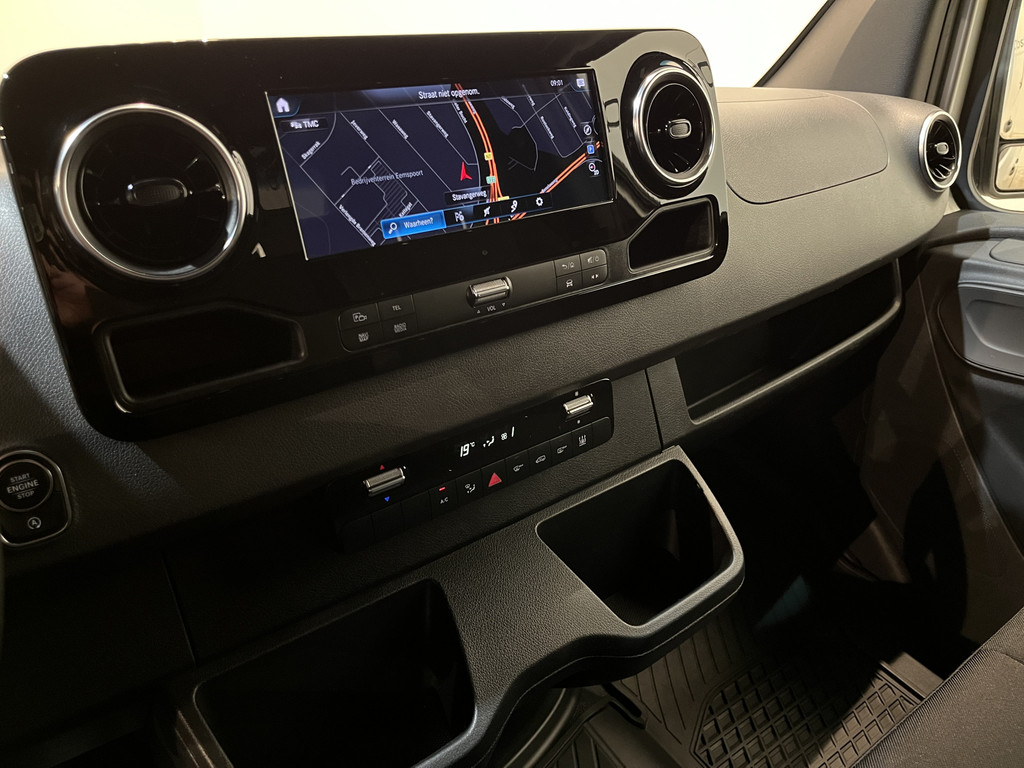 Mercedes-Benz Sprinter 317 CDI L2H2 RWD Automaat / Servicebus / Sortimo Inrichting / Euro 6 / Airco / Camera / Lier / CarPlay / Cruise Control / Navigatie / 3-Zits / 58.600 KM !! 7