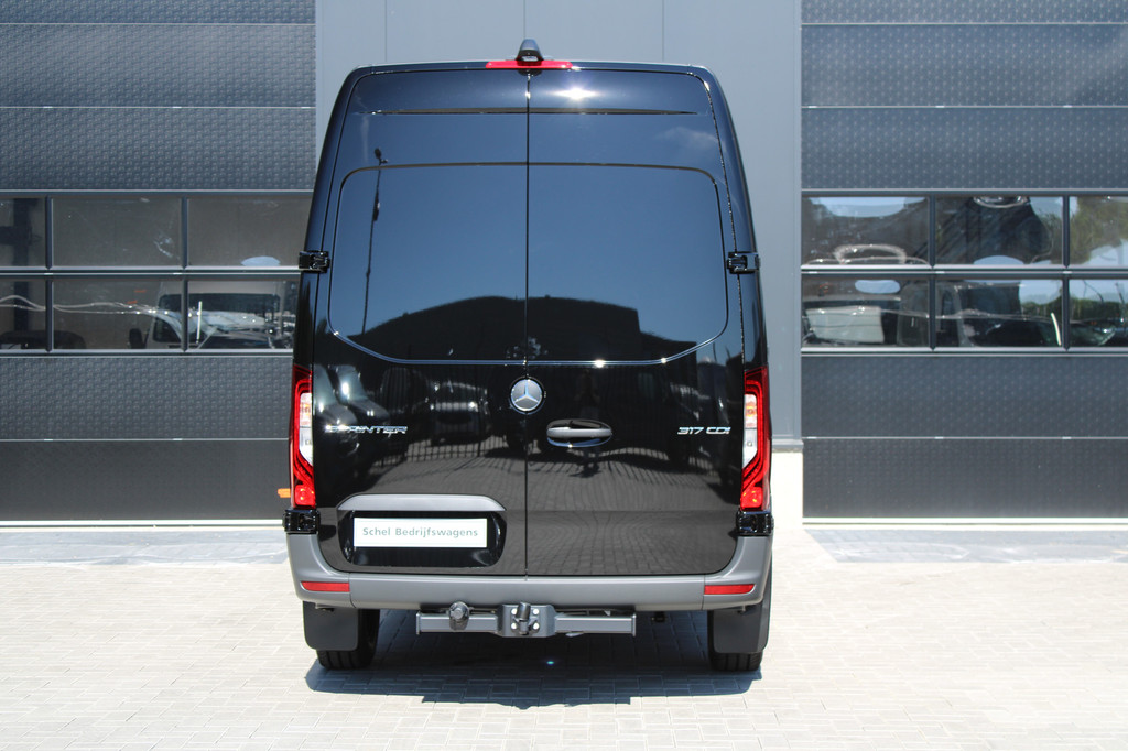 Mercedes-Benz Sprinter 317CDI L2H2 Select - LED - Mbux 10 - 3.5t Trekhaak - Geveerde Stoel - Betimmering - Camera - Carplay - Blind spot - Cruise - Rijklaar 7
