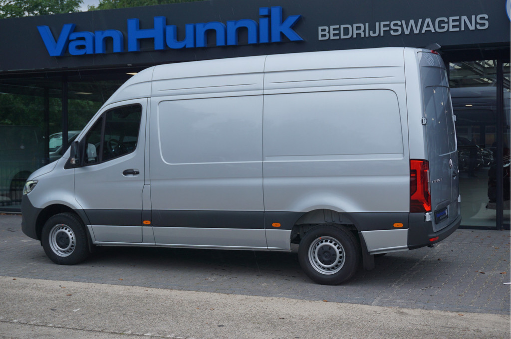 Mercedes-Benz Sprinter 317CDI Pro L2H2 BPM VRIJ!! 10.25 Mbux Cam, Gev. Stoel, 3.5T Trekgewicht, LED!! NR. A 3