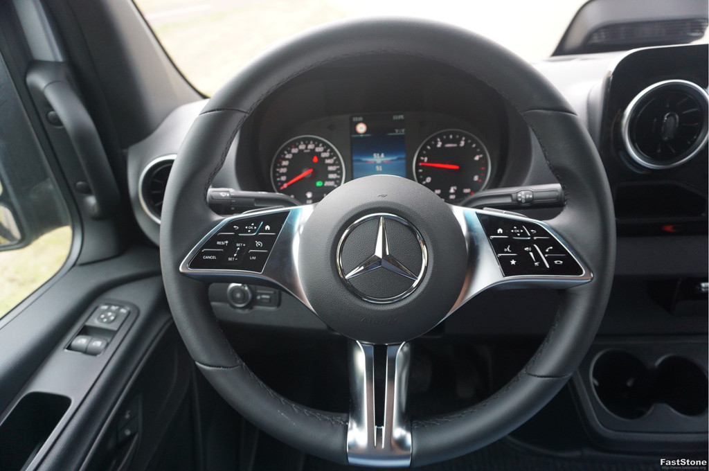 Mercedes-Benz Sprinter 317CDI Pro L2H2 BPM VRIJ!! 10.25 Mbux Cam, Gev. Stoel, 3.5T Trekgewicht, LED!! NR. A 9