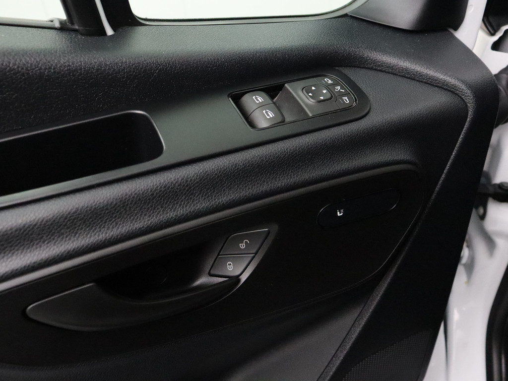 Mercedes-Benz Sprinter 317CDi L3H2 Maxi Pro Model 2024 | Navigatie | 360 Camera | Betimmering | 3-Persoons 8