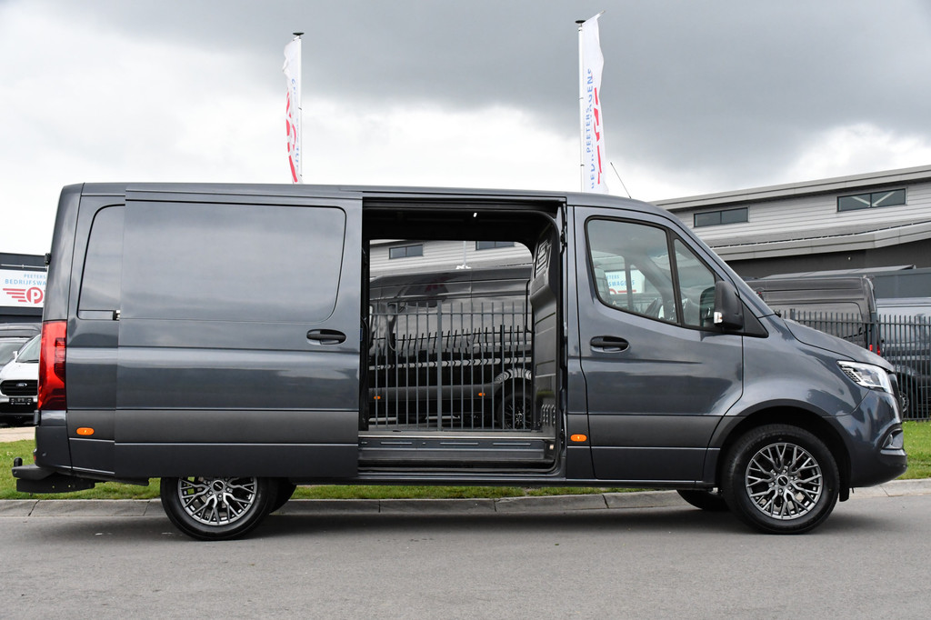 Mercedes-Benz Sprinter 319 1.9 CDI L2H1 RWD PB Edition Full Options! 360 Camera, 3500kg Trekhaak, Cruise, LED, Stoelverwarming, 10,5 Mbux, 2 x Schuifdeur, Leder, Uniek! 11
