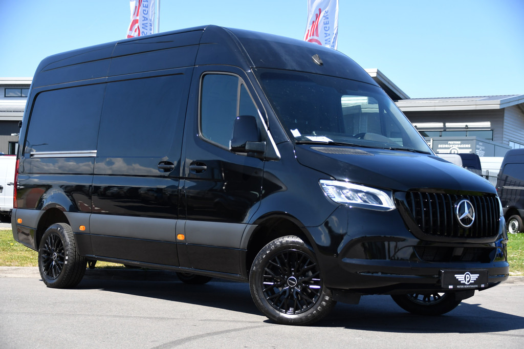 Mercedes-Benz Sprinter 319 1.9 CDI L2H2 RWD Black Edition Camera, Cruise, Carplay, LED, 190pk, Multimedia, Automaat, Geveerde stoel, Sensoren, Trekhaak, Uniek! 5