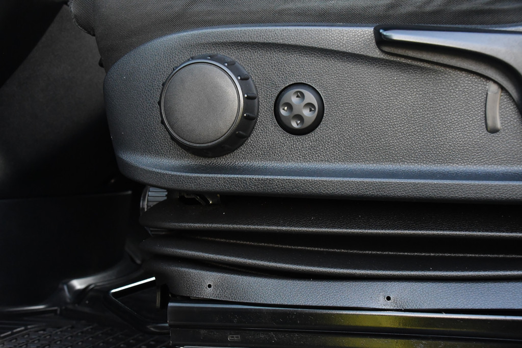 Mercedes-Benz Sprinter 319 1.9 CDI L2H2 RWD PB Edition Camera, Cruise, Carplay, 190pk, LED, 3500kg Trekhaak, Stoelverwarming, Multimedia, Uniek! 20