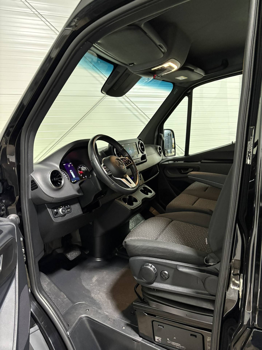 Mercedes-Benz Sprinter 319 1.9 CDI L3H2 RWD 360 graden camera systeem Prijs zoals getoond 17