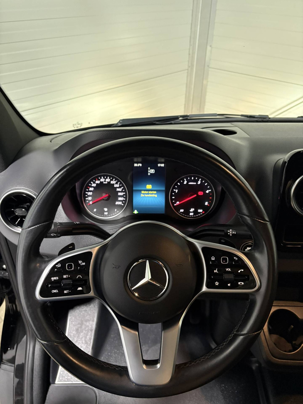 Mercedes-Benz Sprinter 319 1.9 CDI L3H2 RWD 360 graden camera systeem Prijs zoals getoond 21