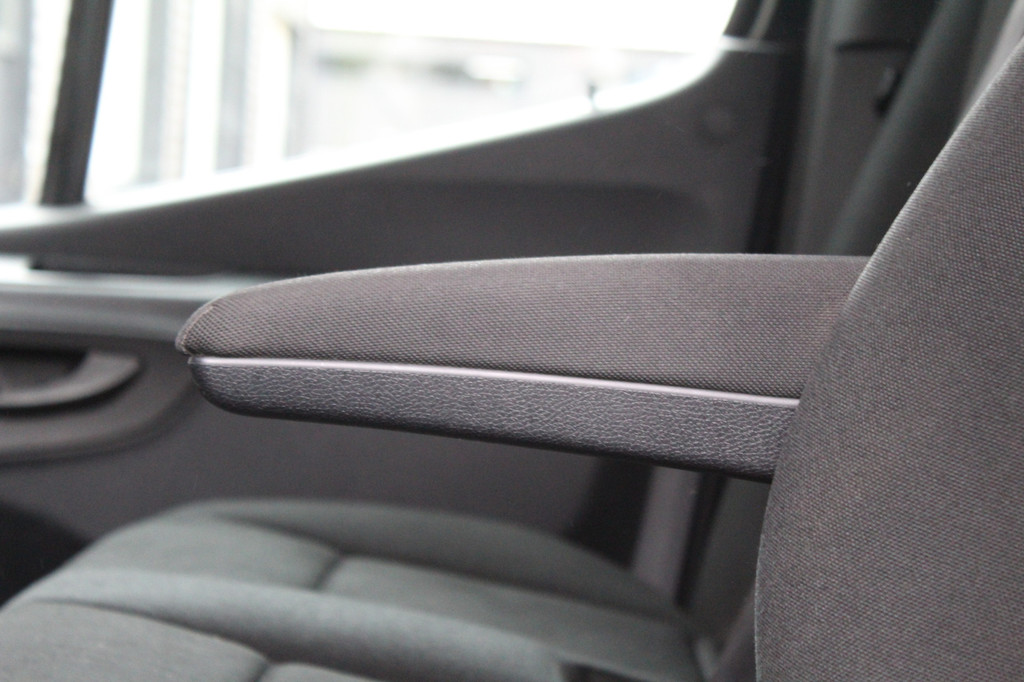 Mercedes-Benz Sprinter 319 3.0 CDI 6-cilinder L2H2 EURO VI-D | Camera | Trekhaak 3.5t 16