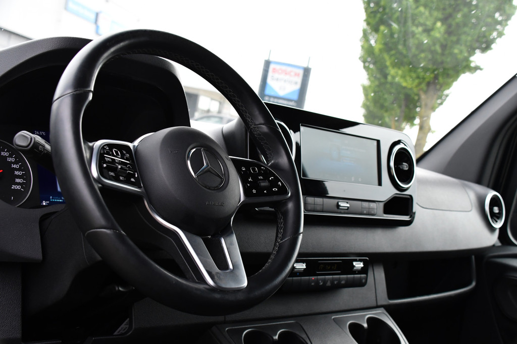 Mercedes-Benz Sprinter 319 3.0 CDI L2H1 AMG Edition Adaptieve Cruise, Camera, LED, Leder, 10,5 Mbux, NAVI, Carplay, Stoelverwarming, BOM VOL! 2