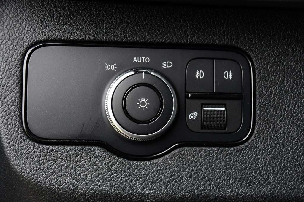 Mercedes-Benz Sprinter 319 3.0 CDI L2H1 AMG Edition Adaptieve Cruise, Camera, LED, Leder, 10,5 Mbux, NAVI, Carplay, Stoelverwarming, BOM VOL! 20
