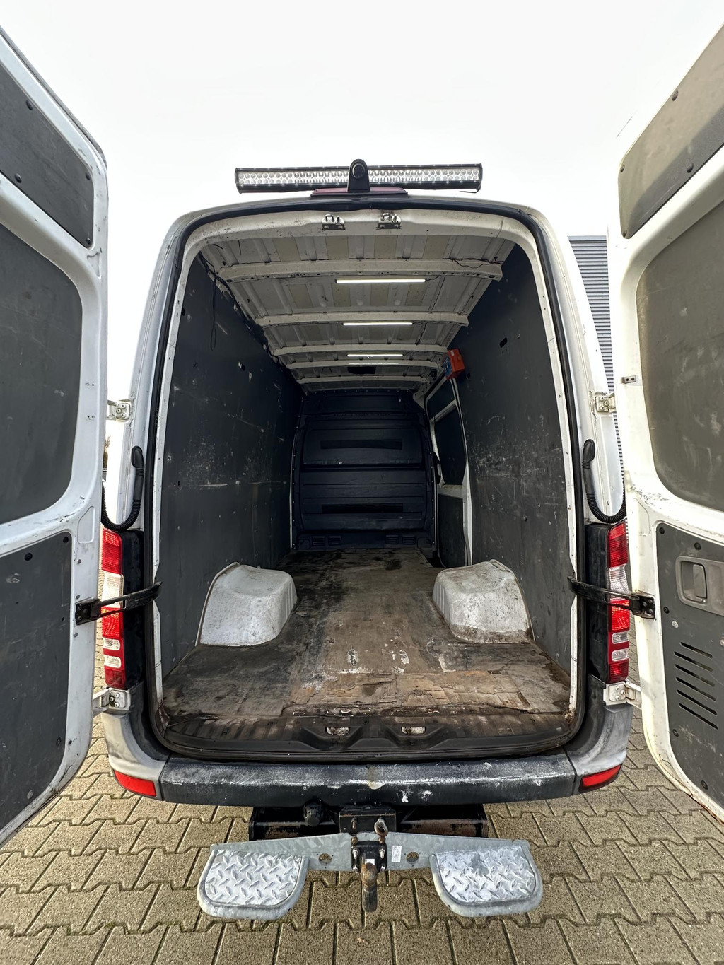 Mercedes-Benz Sprinter 319 3.0 CDI L2H2 366 Weinig kms! 6 Cilinder 10