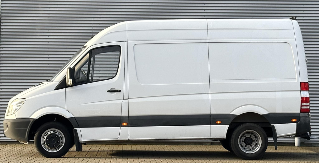 Mercedes-Benz Sprinter 319 3.0 CDI L2H2 366 Weinig kms! 6 Cilinder 8