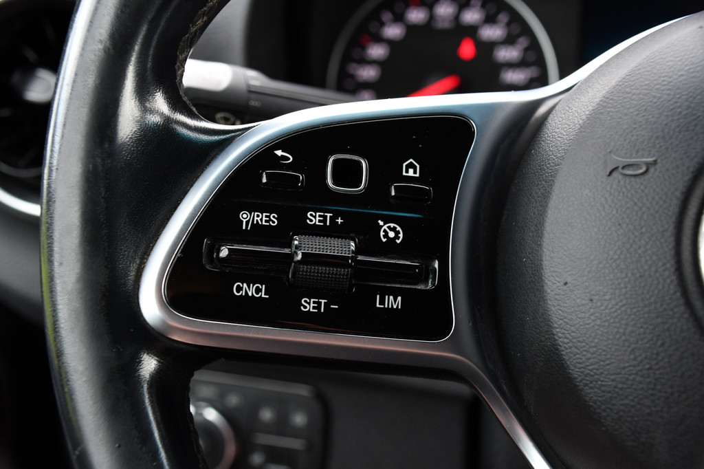 Mercedes-Benz Sprinter 319 3.0 CDI L2H2 PB Edition 360 Camera, Carplay, Cruise, 3500kg, Trekhaak, Led, NAVI, 190pk, 2 x Schuifdeur, Uniek! 17