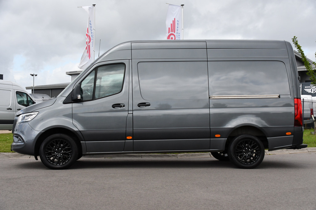 Mercedes-Benz Sprinter 319 3.0 CDI L2H2 PB Edition 360 Camera, Carplay, Cruise, 3500kg, Trekhaak, Led, NAVI, 190pk, 2 x Schuifdeur, Uniek! 9