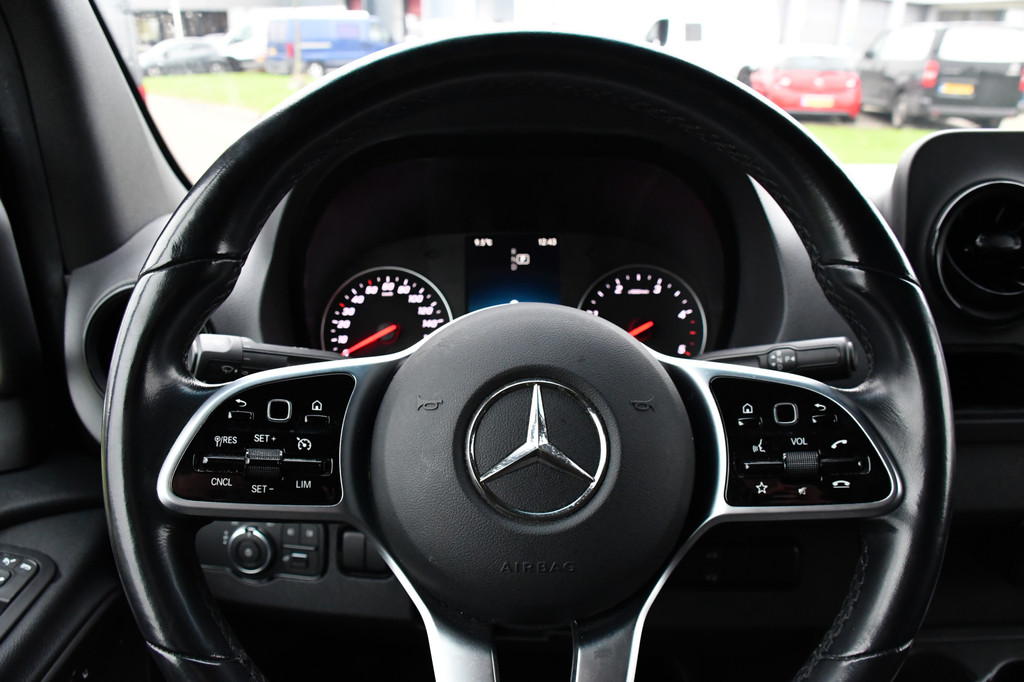 Mercedes-Benz Sprinter 319 3.0 CDI L2H2 PB Edition 360 Camera, Carplay, Cruise, Stoelverwarming, LED, Multimedia, Uniek! 16