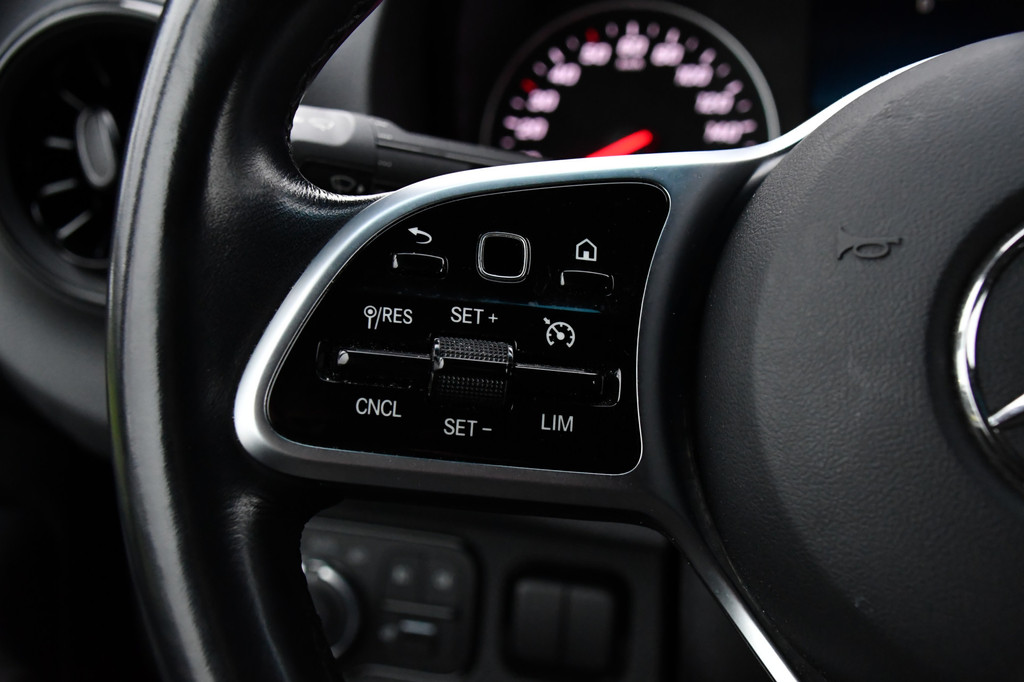 Mercedes-Benz Sprinter 319 3.0 CDI L2H2 PB Edition 360 Camera, Carplay, Cruise, Stoelverwarming, LED, Multimedia, Uniek! 17