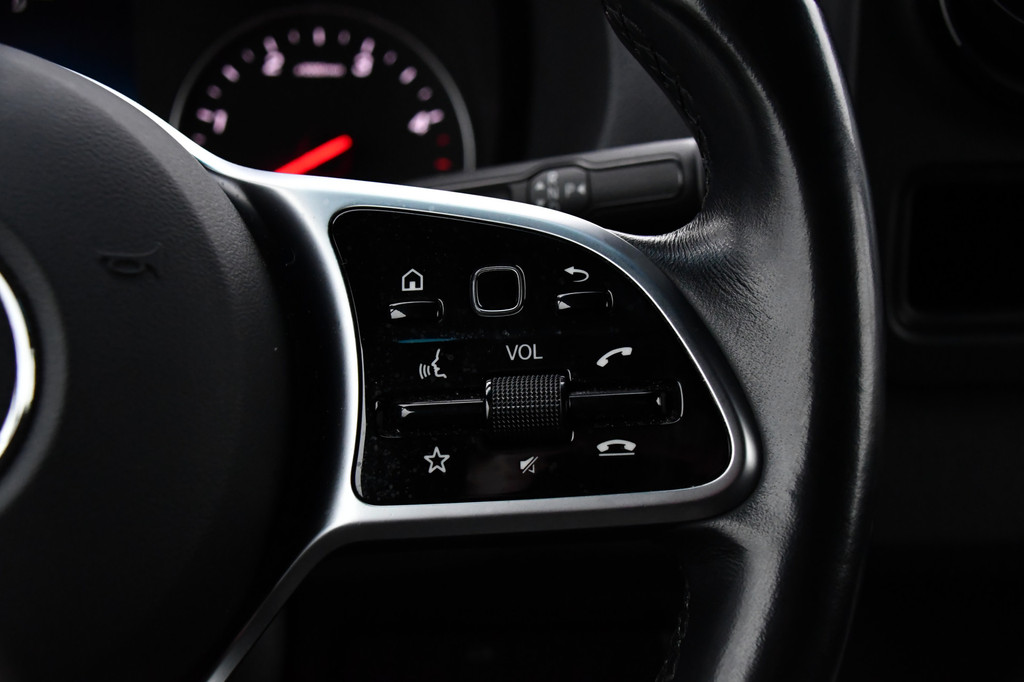 Mercedes-Benz Sprinter 319 3.0 CDI L2H2 PB Edition 360 Camera, Carplay, Cruise, Stoelverwarming, LED, Multimedia, Uniek! 18