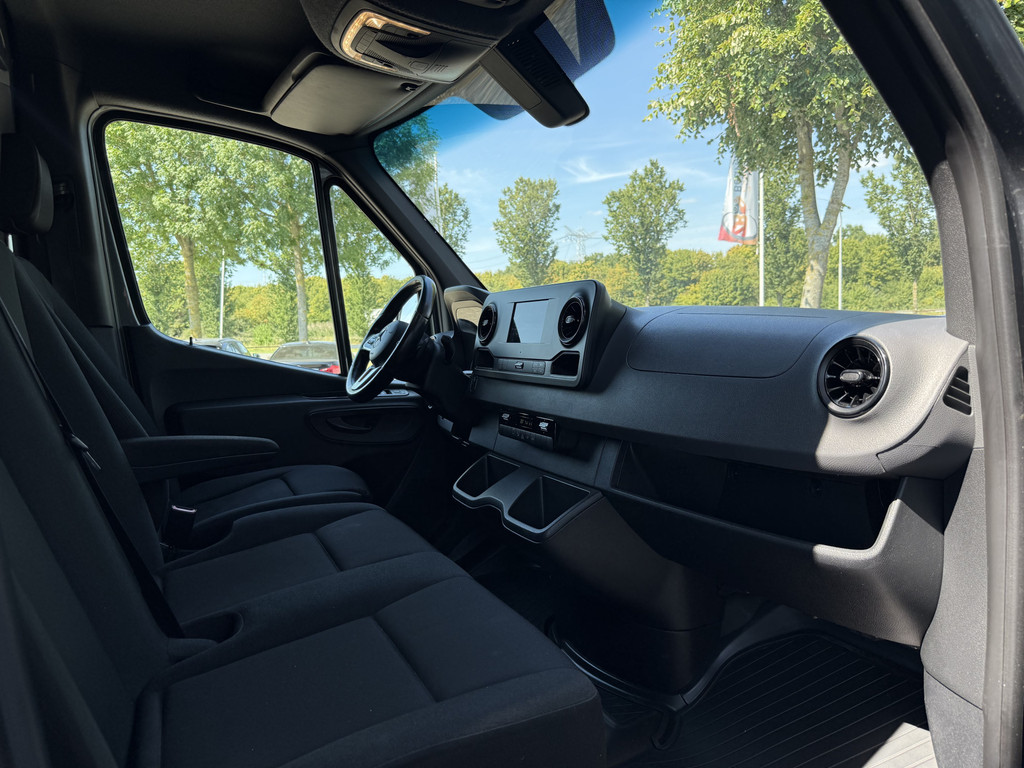 Mercedes-Benz Sprinter 319 3.0 CDI L2H2 ZB Edition | 18 Sportvelgen | Sidebars | Trekhaak | Carplay | Camera 16
