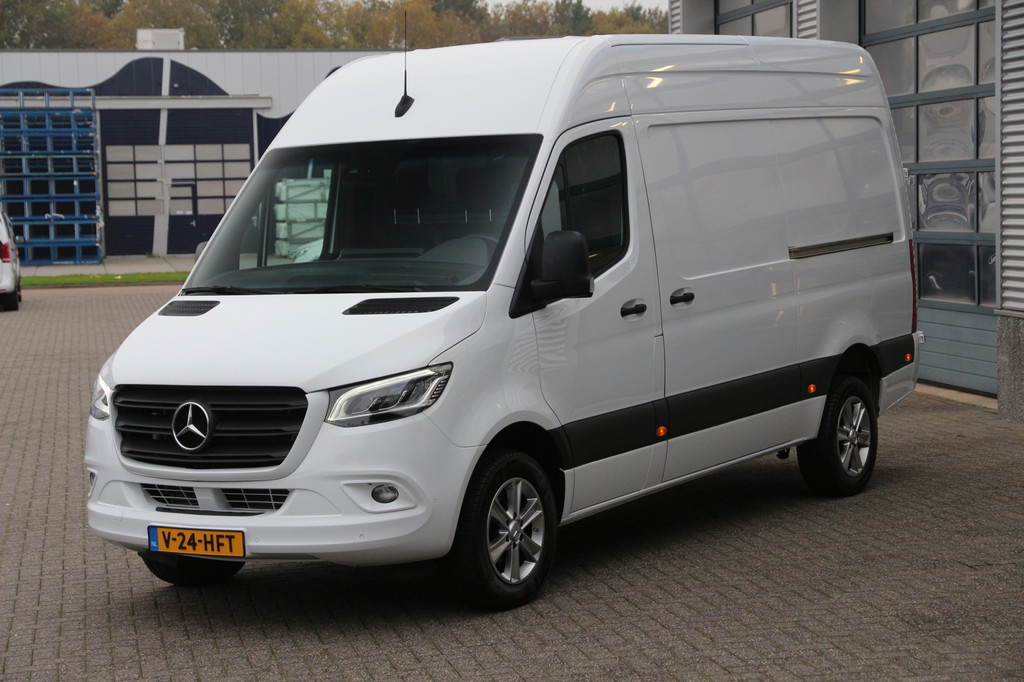Mercedes-Benz Sprinter 319 3.0 CDI V6 | Aut. | 2x Schuifdeur | 3.5t trekgewicht | Standkachel | Clima.. 12
