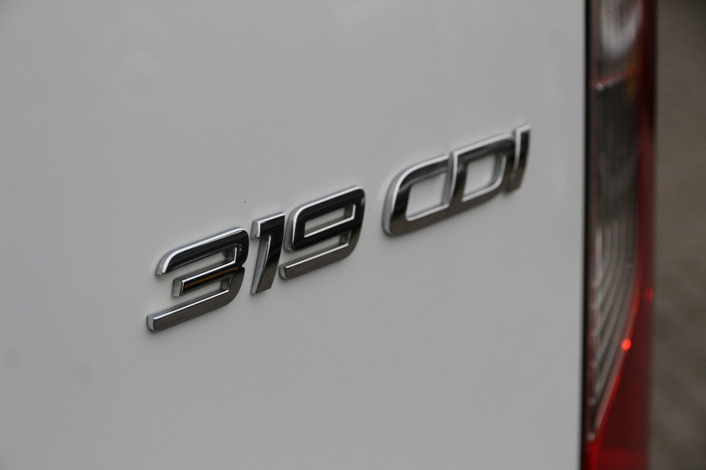 Mercedes-Benz Sprinter 319 3.0 CDI V6 | Aut. | 2x Schuifdeur | 3.5t trekgewicht | Standkachel | Clima.. 14