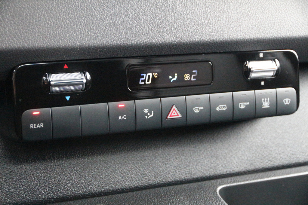 Mercedes-Benz Sprinter 319 3.0 CDI V6 | Aut. | 3.5t trekgewicht | L2H2 | Cruise | Clima.. 10