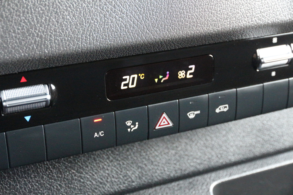 Mercedes-Benz Sprinter 319 3.0 CDI V6 | Aut. | L2H1 | Navi | Camera | Clima.. 12