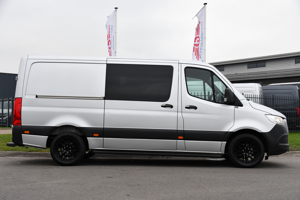 Mercedes-Benz Sprinter 319 3.0 V6 CDI L2H1 DC PB Edition Camera, Cruise, Carplay, NAVI, 190pk, Automaat, Multimedia, Uniek! 10