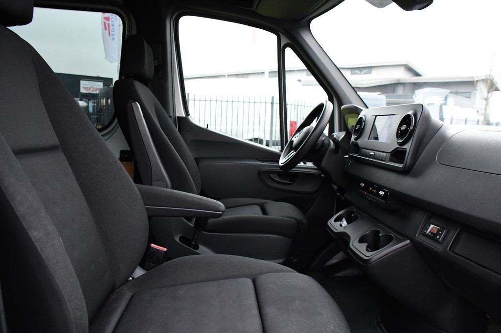 Mercedes-Benz Sprinter 319 3.0 V6 CDI L2H1 DC PB Edition Camera, Cruise, Carplay, NAVI, 190pk, Automaat, Multimedia, Uniek! 21