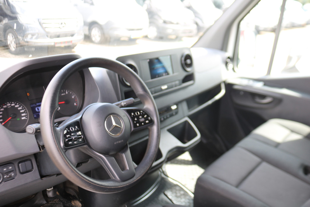 Mercedes-Benz Sprinter 319 3.0 V6 CDI L2 H2 Automaat Airco Navigatie Camera 18