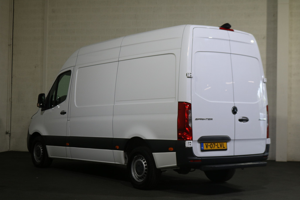 Mercedes-Benz Sprinter 319 3.0 V6 CDI L2 H2 Automaat Airco Navigatie Camera 9