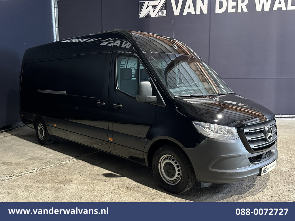 Mercedes-Benz Sprinter 319 CDI 191pk 3.0L V6 L3H2 Euro6 Airco | Camera | Navigatie | Chauffeursstoel | Apple Carplay Cruisecontrol, Android Auto, Stoelverwarming, 270gr Achterdeuren, Bijrijdersbank 11