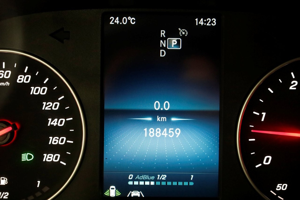 Mercedes-Benz Sprinter 319 CDI 3.0 V6 190pk 7G Automaat L2H2 Airco/Navi/Camera 08-2021 19