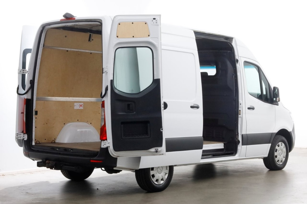 Mercedes-Benz Sprinter 319 CDI 3.0 V6 190pk L2H2 7G Automaat LED/Airco/Trekhaak 3500kg 10-2021 12