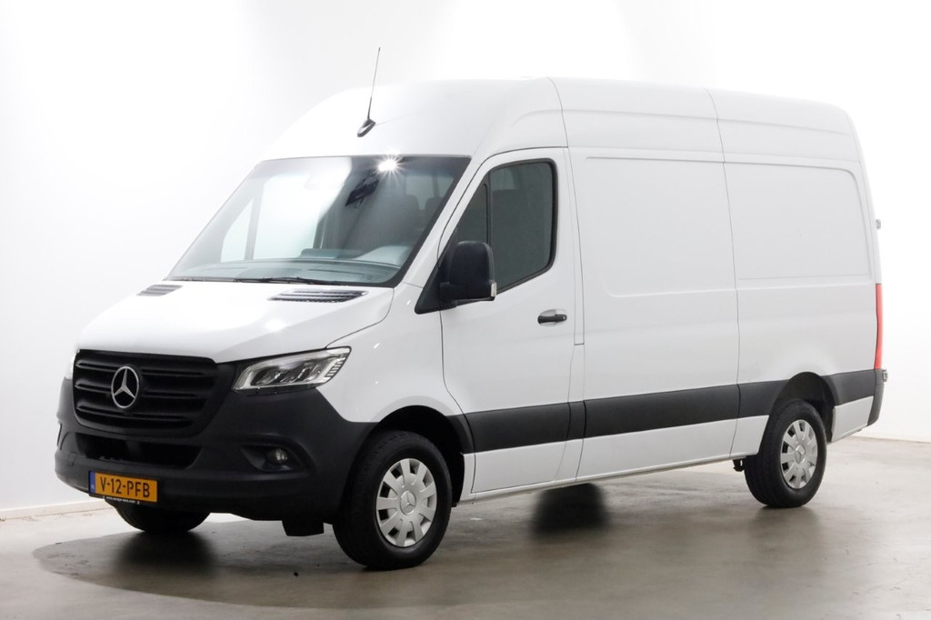 Mercedes-Benz Sprinter 319 CDI 3.0 V6 190pk L2H2 7G Automaat LED/Airco/Trekhaak 3500kg 10-2021 8