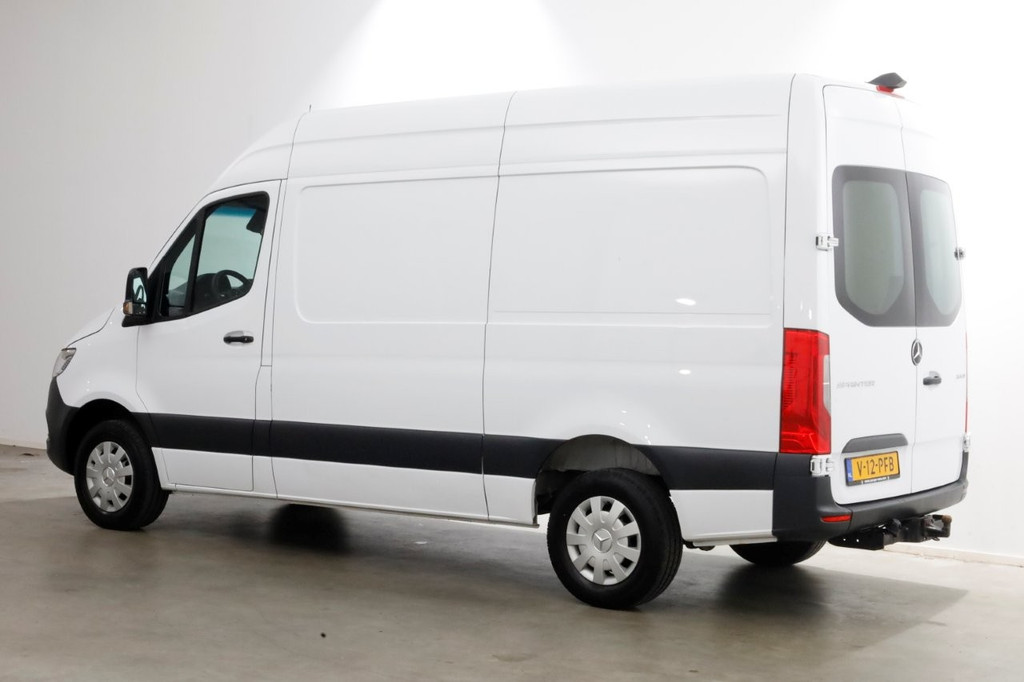 Mercedes-Benz Sprinter 319 CDI 3.0 V6 190pk L2H2 7G Automaat LED/Airco/Trekhaak 3500kg 10-2021 9