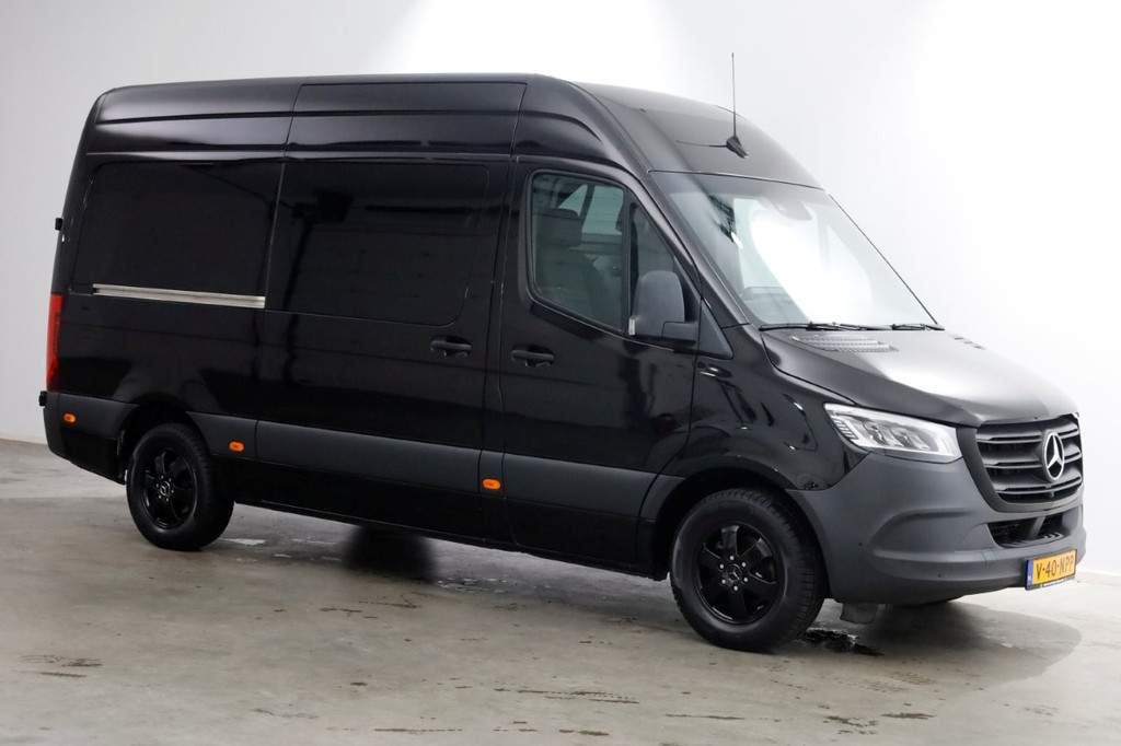 Mercedes-Benz Sprinter 319 CDI 3.0 V6 190pk L2H2 7G Automaat LED/Inrichting/Trekhaak 3500kg 07-2019 12