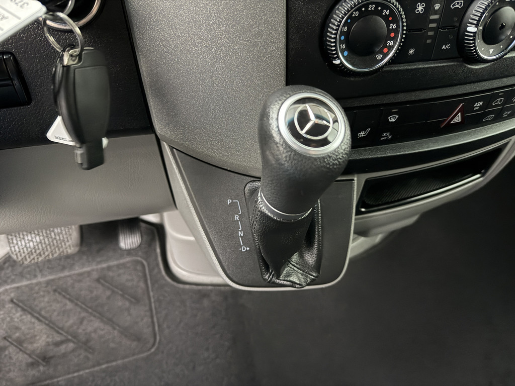 Mercedes-Benz Sprinter 319CDI 3.0V6 Automaat L2H2 Euro 6 | Led | Trekhaak | Airco | Cruise | Betimmering | Camera 16