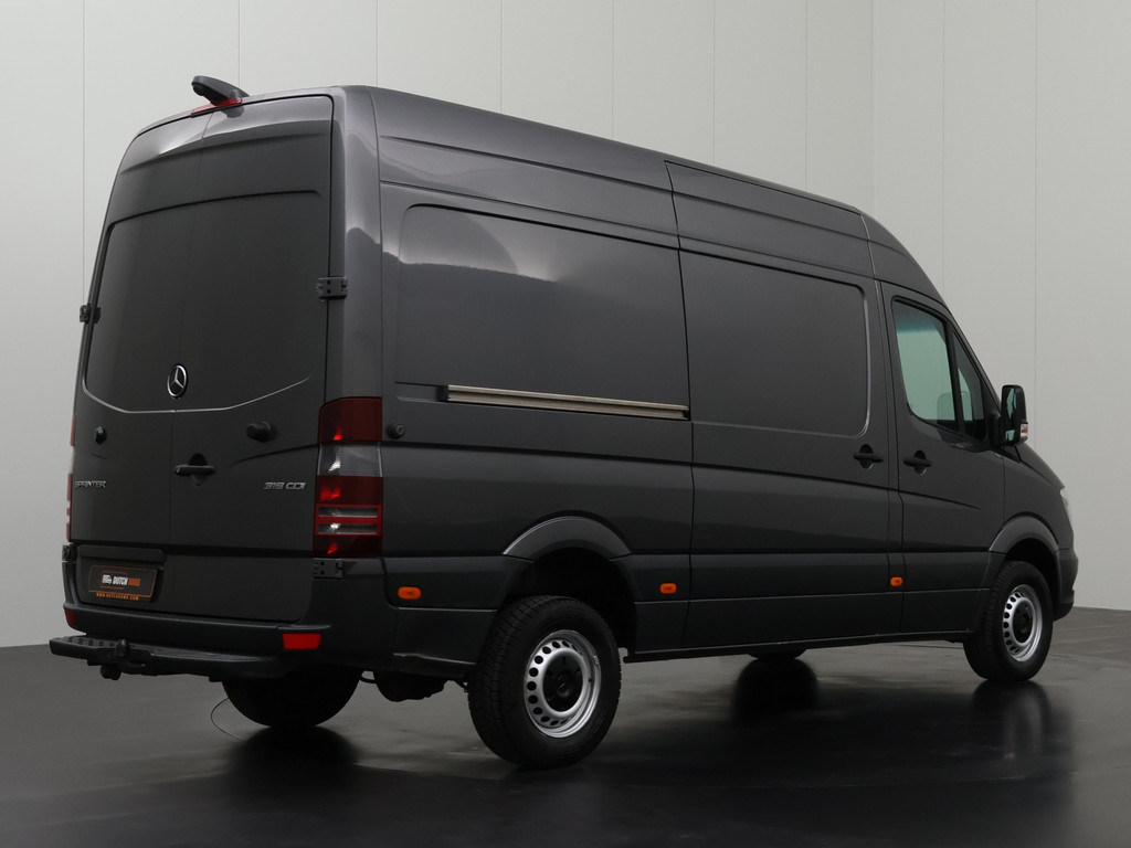 Mercedes-Benz Sprinter 319CDI 3.0V6 Automaat L2H2 Euro 6 | Led | Trekhaak | Airco | Cruise | Betimmering | Camera 2