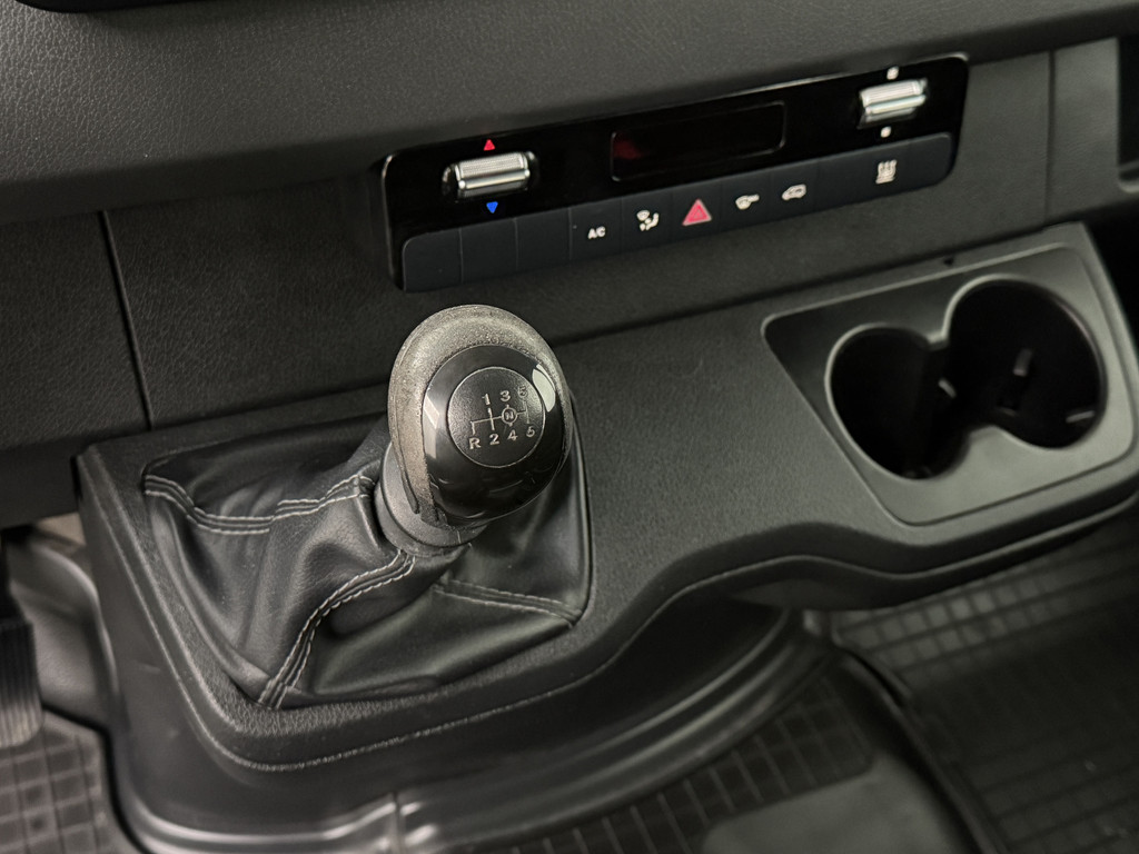 Mercedes-Benz Sprinter 319CDI 3.0V6 L3H2 Maxi Dubbele Cabine | Airco | Cruise | 2800Kg Trekhaak | Camera 16