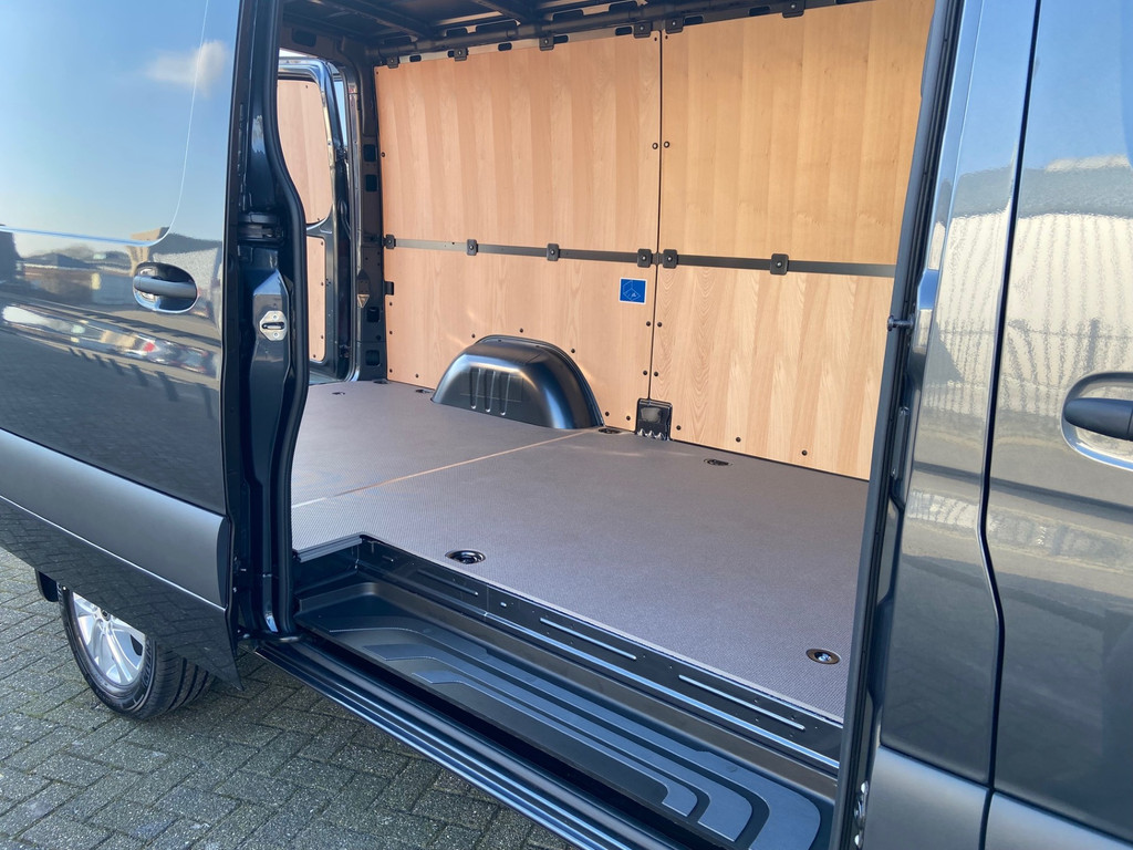 Mercedes-Benz Sprinter 319 CDI L2H1 Elec. Schuifdeur | 360° Camera | DIStronic | LED | Betimmering 7