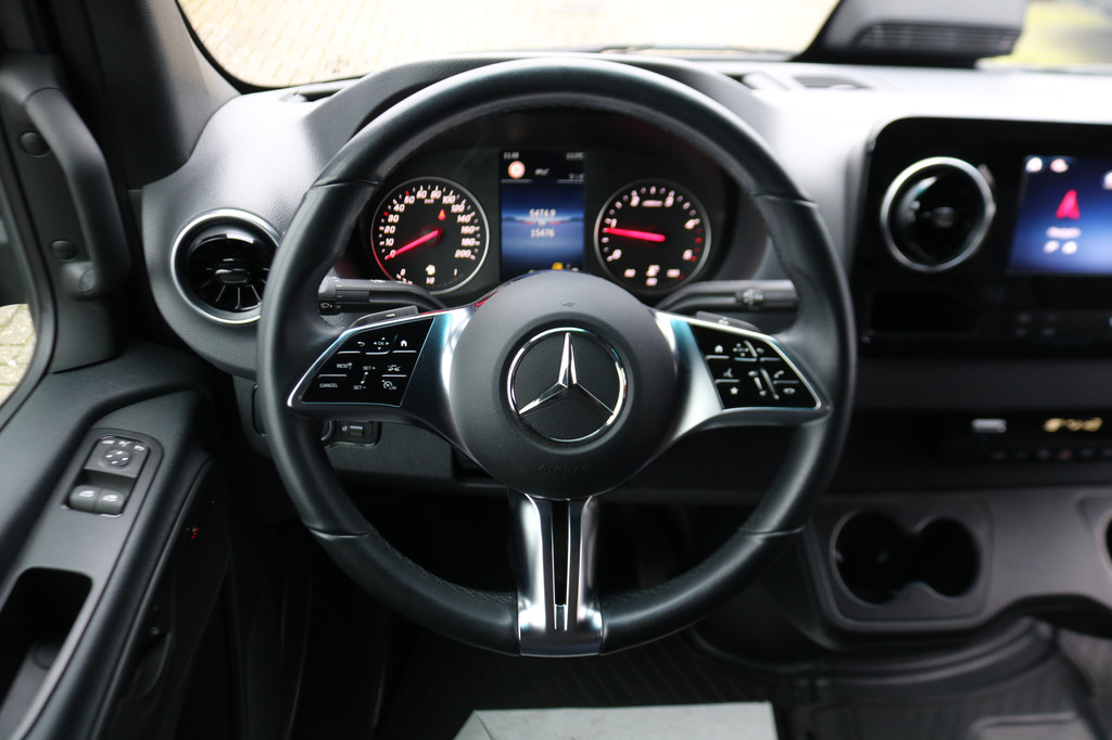 Mercedes-Benz Sprinter 319 CDI L2 H2 Automaat Navigatie Leer 360 Camera 3.5T Trekhaak 16