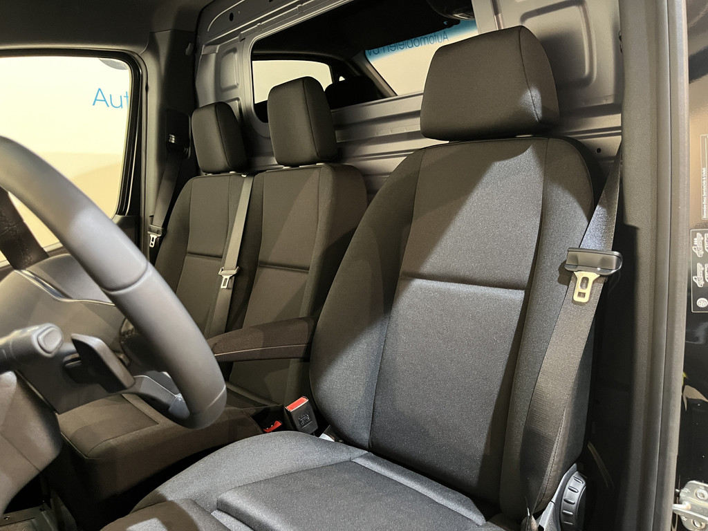 Mercedes-Benz Sprinter 319 CDI L3H2 RWD Automaat / 3.500 KG Trekgewicht / Euro 6 / LED / Airco / CarPlay / Cruise Control Adap. / Camera / Navigatie / 172 KM !!! 8