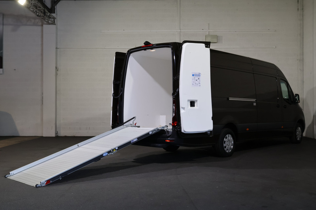 Mercedes-Benz Sprinter 319 CDI L4 H2 Koelwagen Vrieswagen Dag en Nacht 10