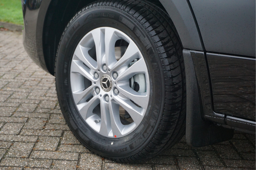 Mercedes-Benz Sprinter 319CDI Select L2H1 BPM VRIJ!! 10.25 Mbux, ACC, LED, 3.5T Trekhaak, 17 LM!! NR. 912 17