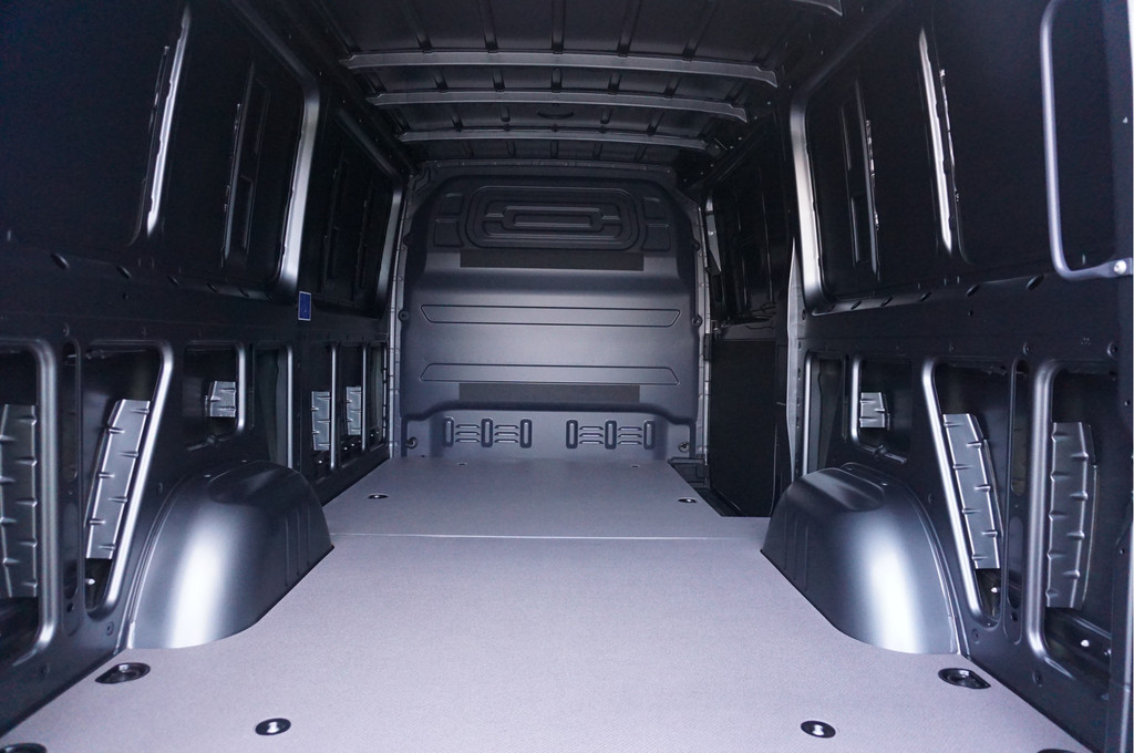 Mercedes-Benz Sprinter 319CDI Select L2H1 BPM VRIJ!! 10.25 Mbux, ACC, LED, 3.5T Trekhaak, 17 LM!! NR. 912 7