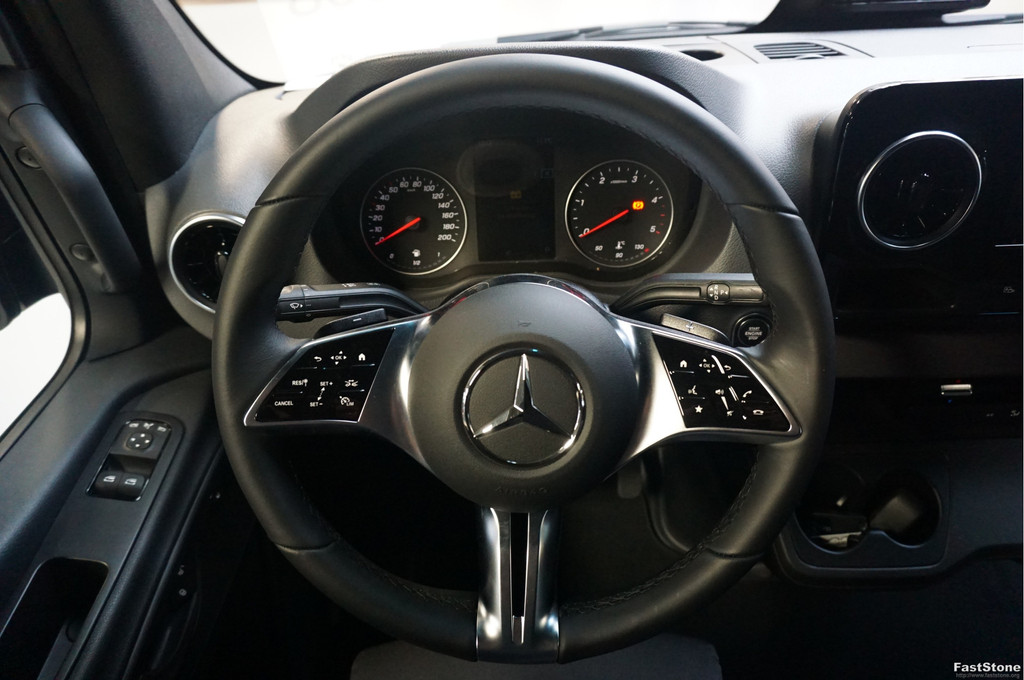 Mercedes-Benz Sprinter 319CDI Select L2H2 BPM VRIJ!! 10.25 Mbux, ACC, LED, 17 LM!! NR. 653 10